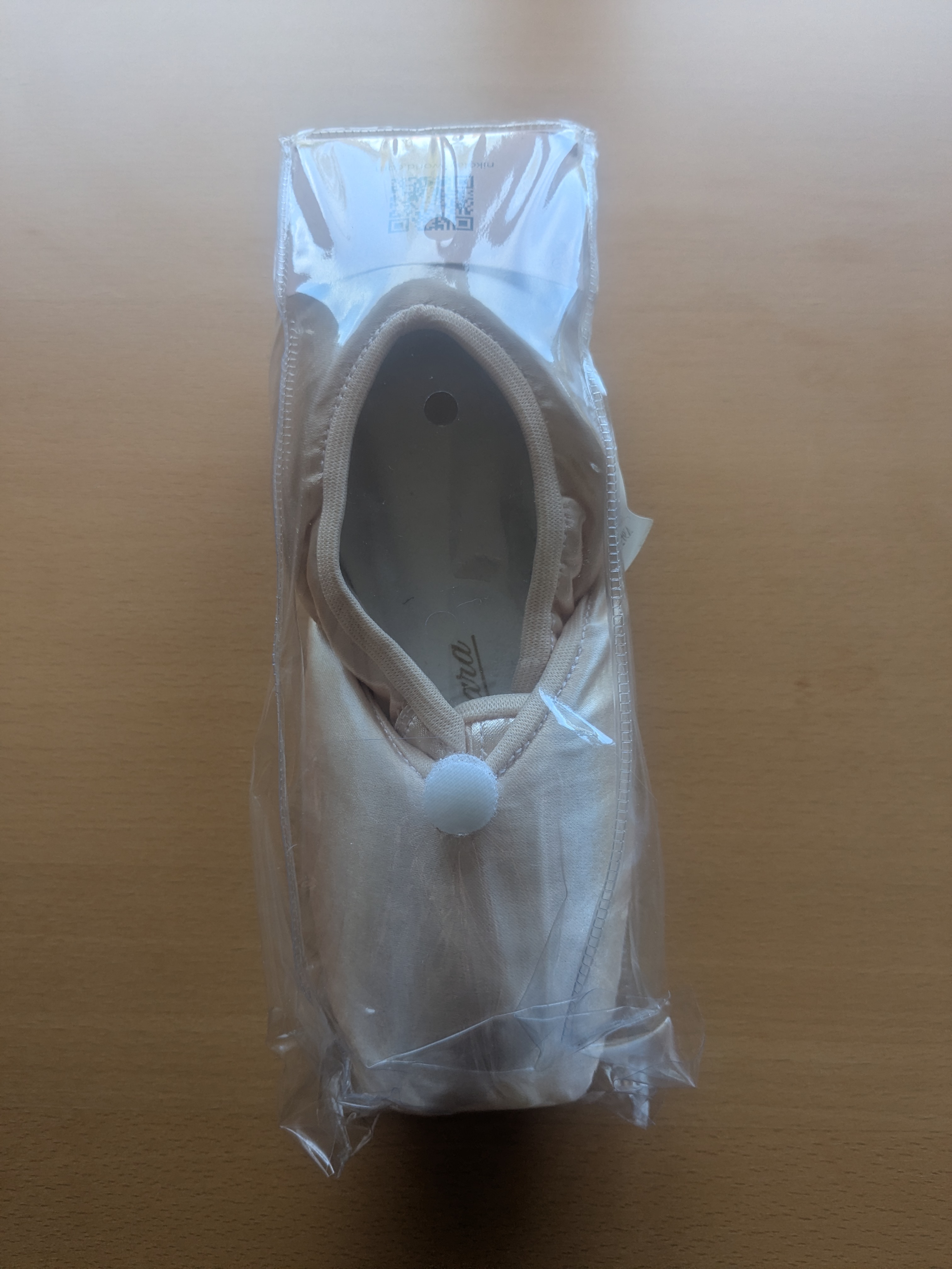 New, unopened Nikolay Tamara pointe shoes